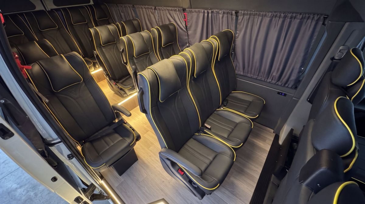 Renault Master Minibus VIP