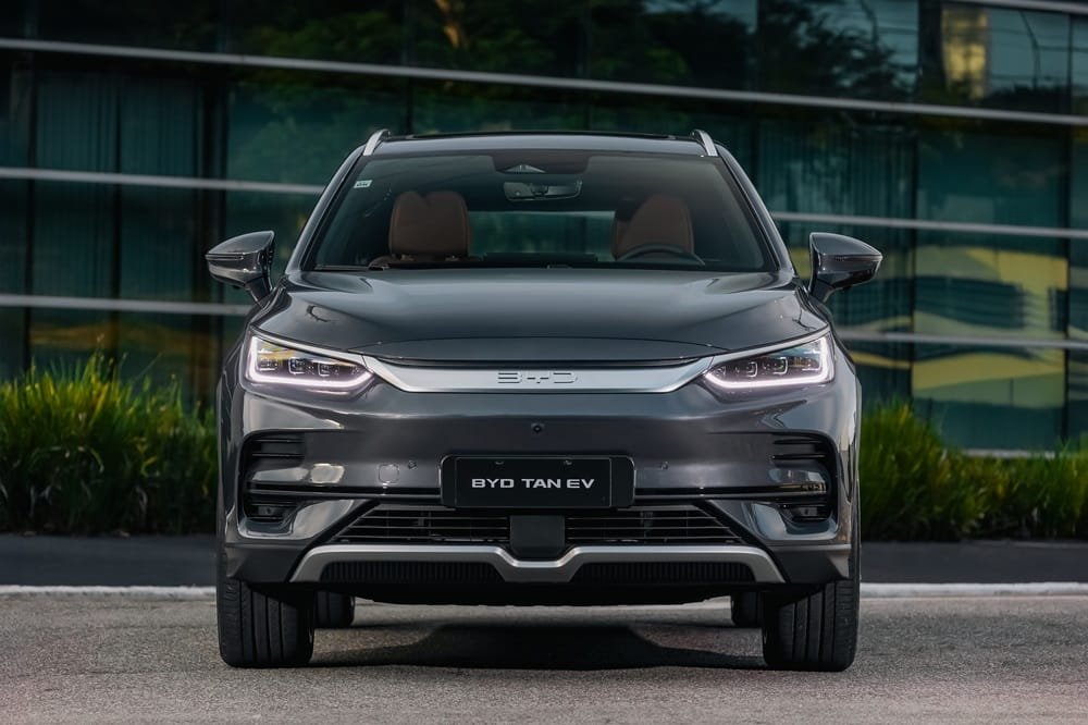 BYD Tan EV 2024 foi renovado e teve a autonomia ampliada