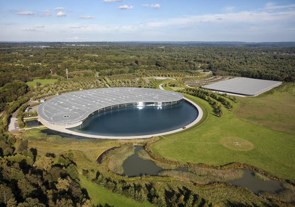 McLaren Technology Centre comemora duas décadas