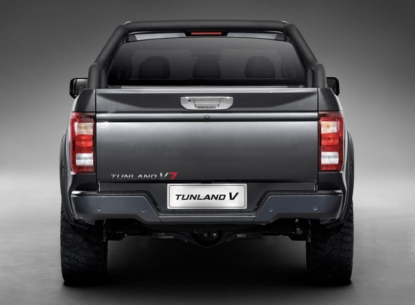 Foton apresenta a picape híbrida Tunland V7