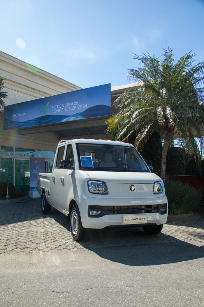Foton apresenta o minicaminhão cabine dupla Wonder DC