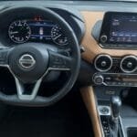 Nissan Sentra 2024 equilibra belo design com espaço e conforto