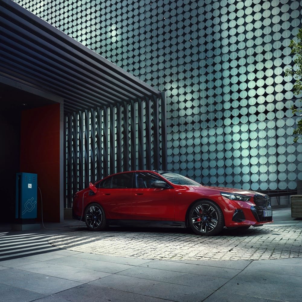 BMW Group investe para ter mais carregadores na América Latina
