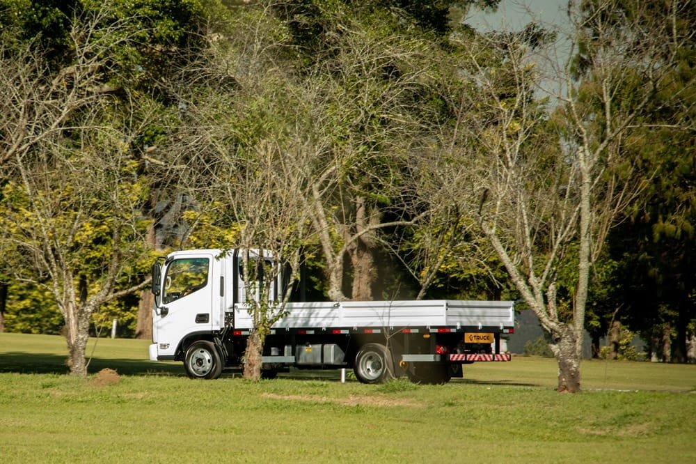 Foton lança no Brasil duas versões do caminhão Aumark S 315