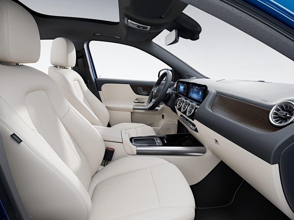 Mercedes-Benz apresenta linha 2025 do SUV GLA 200