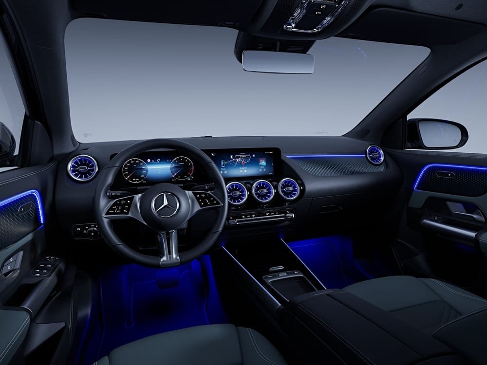 Mercedes-Benz apresenta linha 2025 do SUV GLA 200