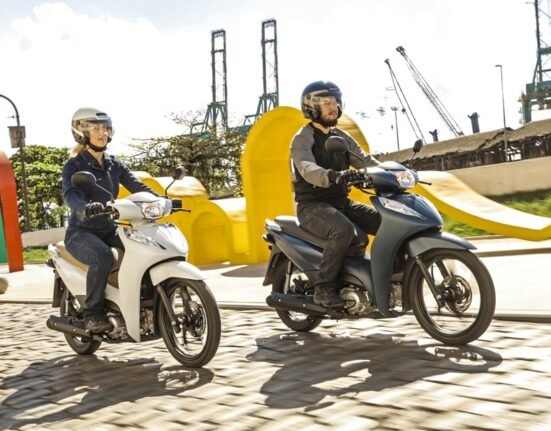 Honda deixa a Biz 125 mais eficiente