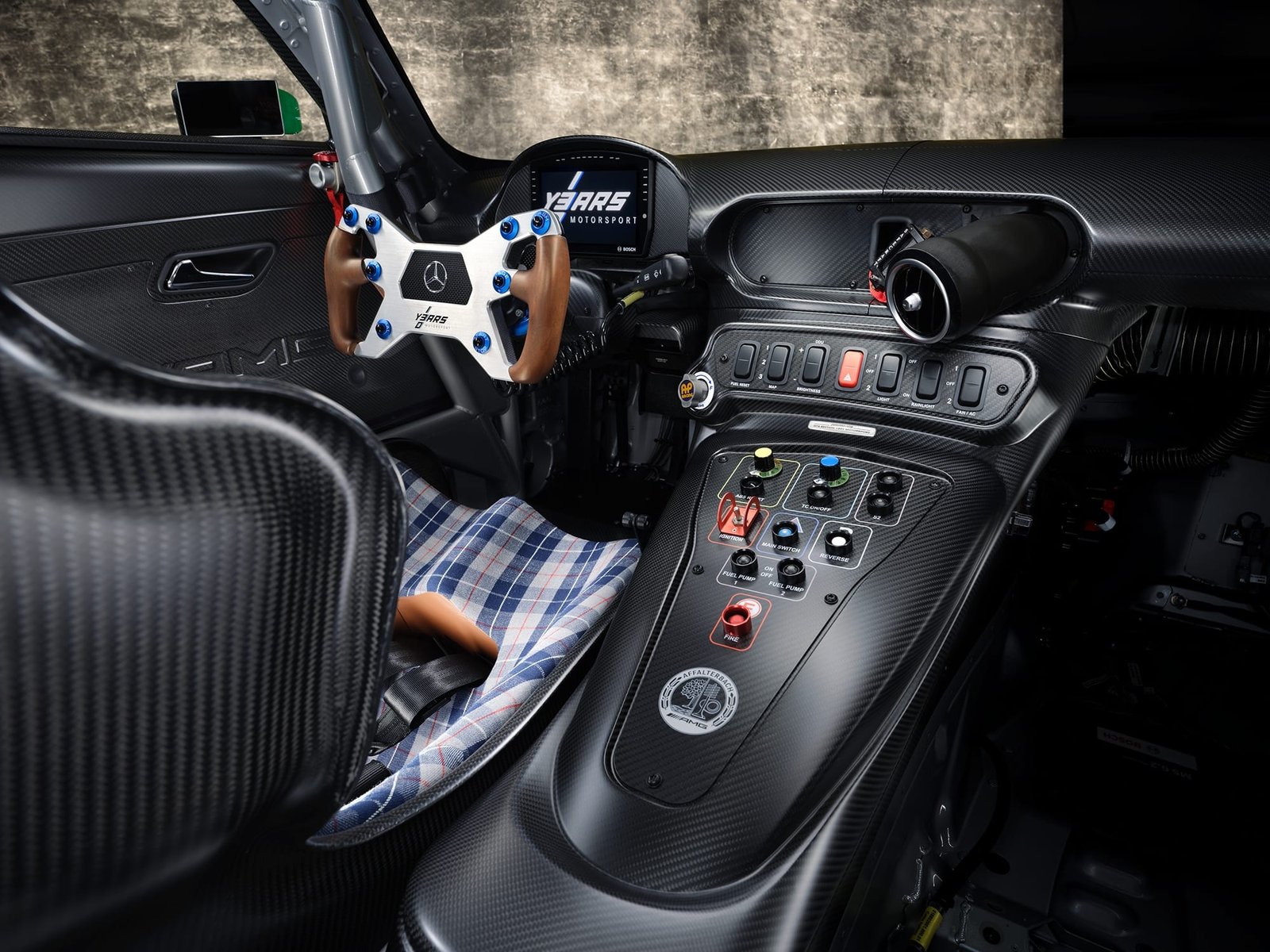 Mercedes-AMG apresenta o GT3 Edition 130Y Motorsport