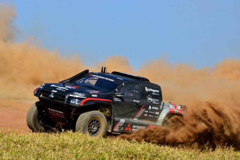 Triton Ultimate Racing encara o Rally dos Sertões