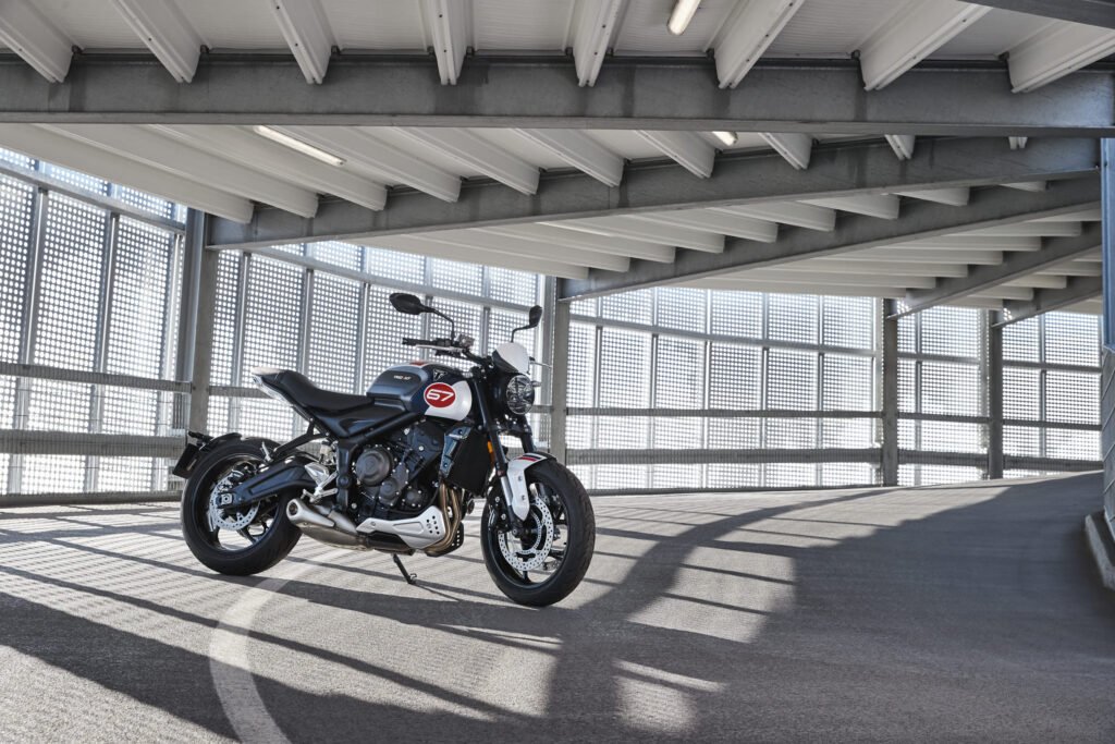 Triumph lança edição especial da Trident 660