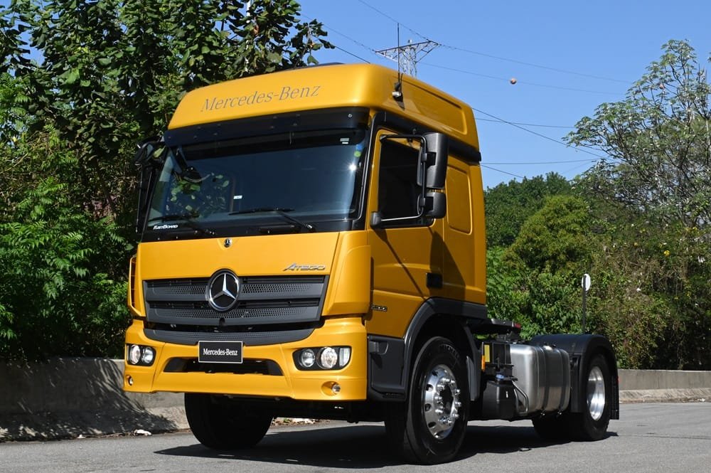 Mercedes-Benz revela o off-road Atego 3133 6x4