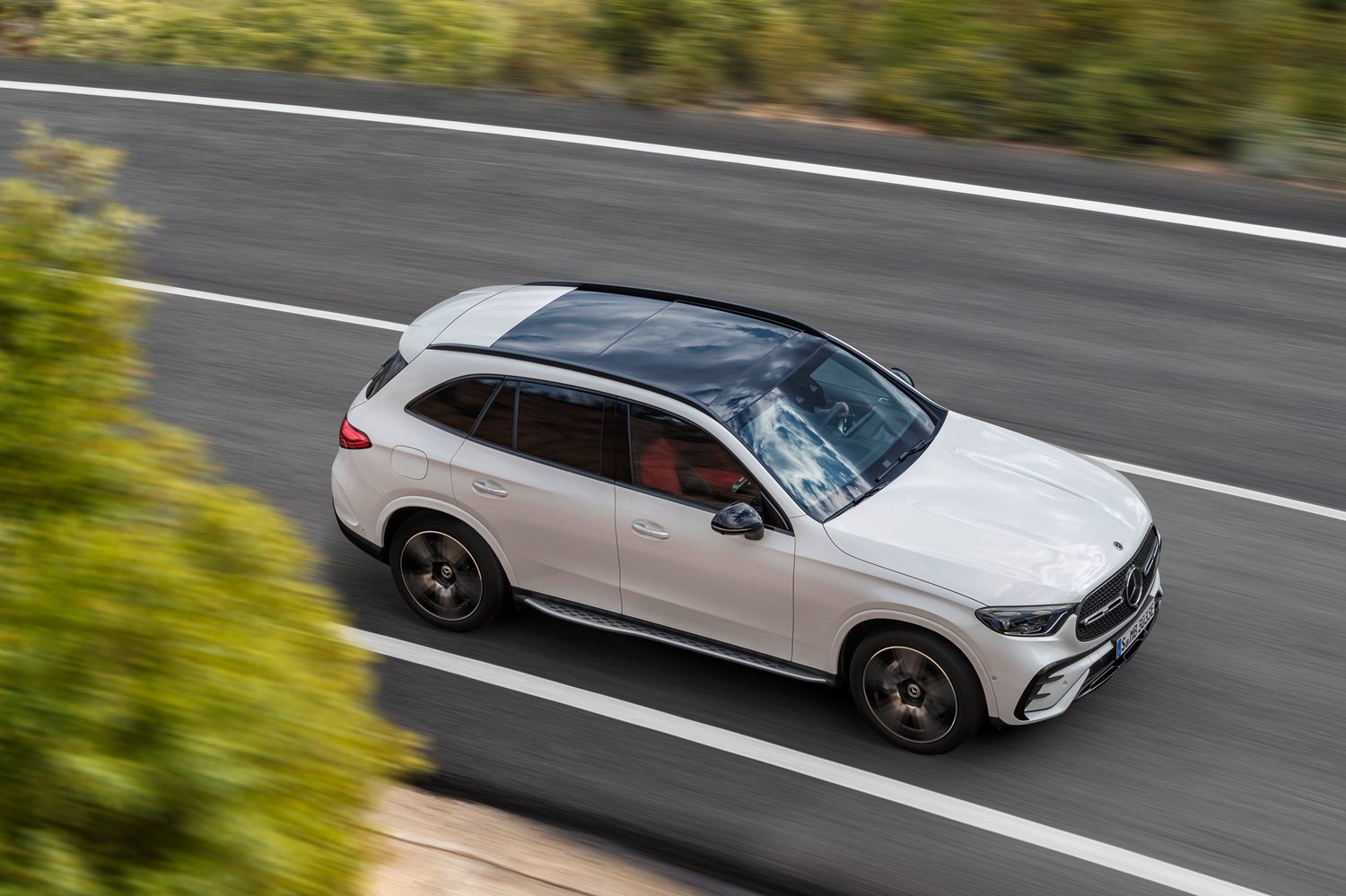 Mercedes-Benz amplia família GLC 300