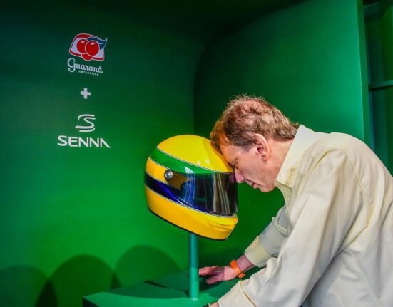 Tecnologia leva voz de Ayrton Senna para o capacete