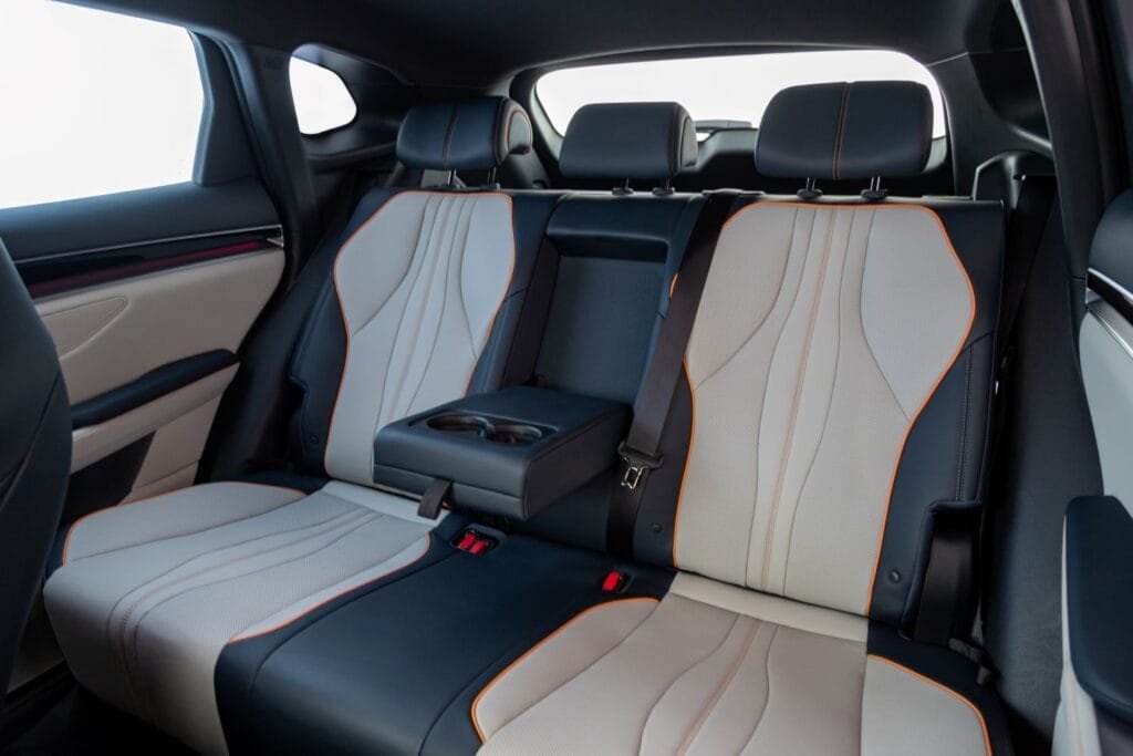 BYD lança Song Plus Premium no Brasil