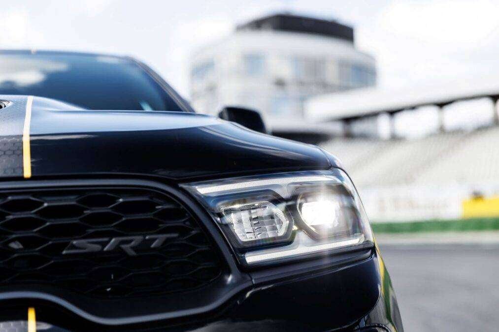 Dodge revela o exclusivo Durango SRT 392 AlcHEMI - Divulgação (1)