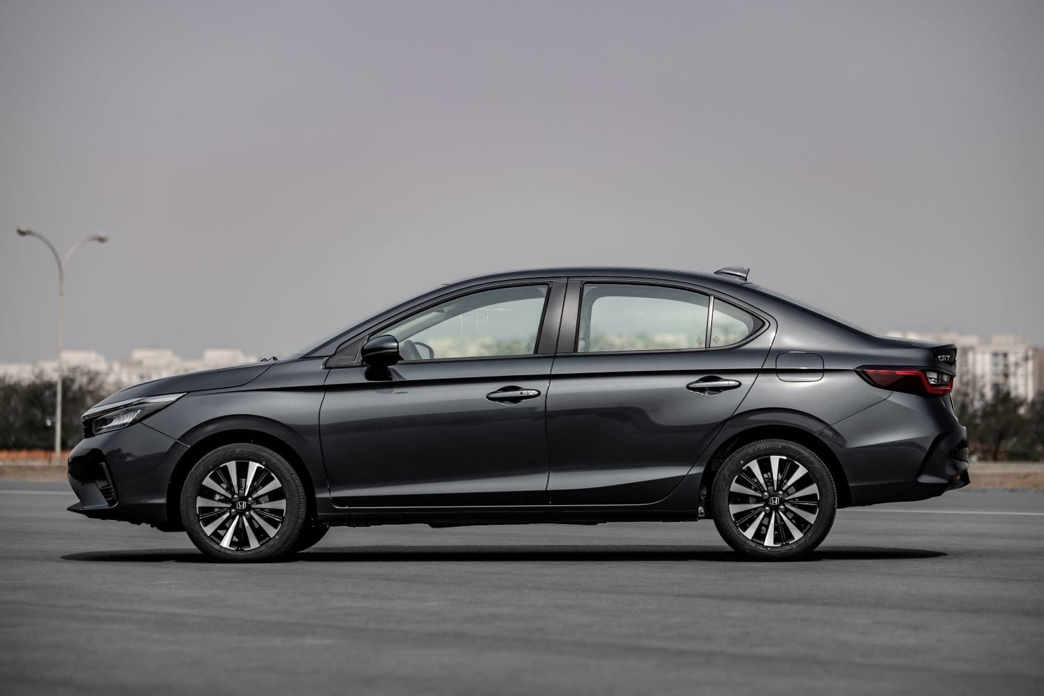 Atualizações estéticas do City Sedã visam diferenciar ainda mais de sua versão hatchback