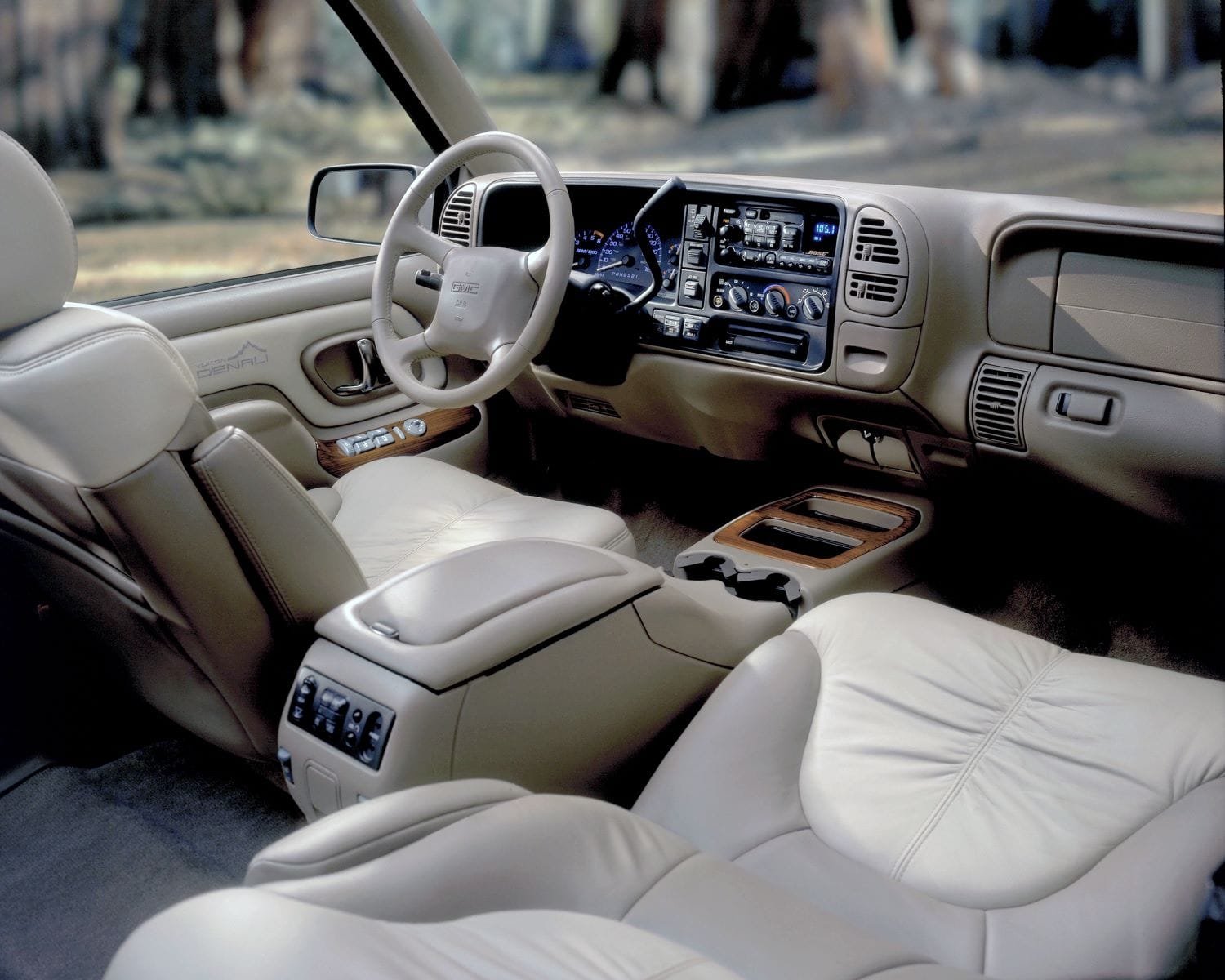 General Motors comemora 25 anos da linha GMC Denali
