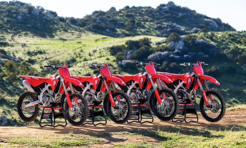 Honda apresenta atualizações para linha CRF 2025