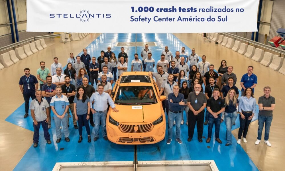 Stellantis realiza mil crash tests no Safety Center