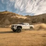 Tacoma 2025 ganha melhorias técnicas e visuais