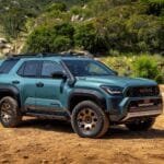 Toyota lança nova geração do 4Runner