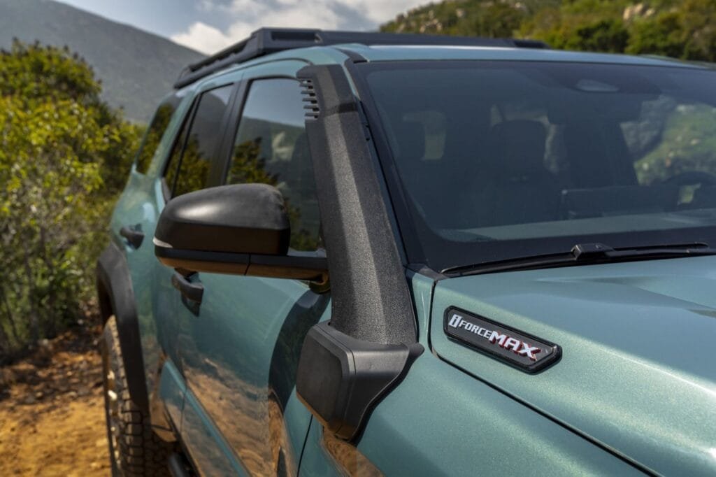 Toyota lança nova geração do 4Runner