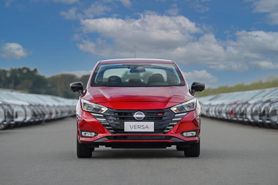 Nissan Versa registra crescimento recorde em 2024