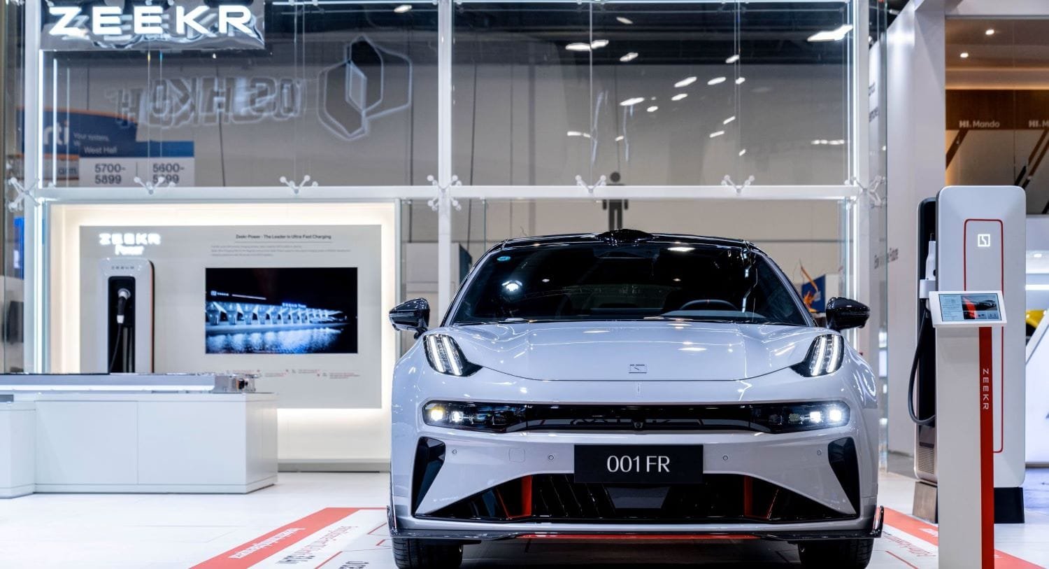 Zeekr apresenta suas inovações na CES 2025