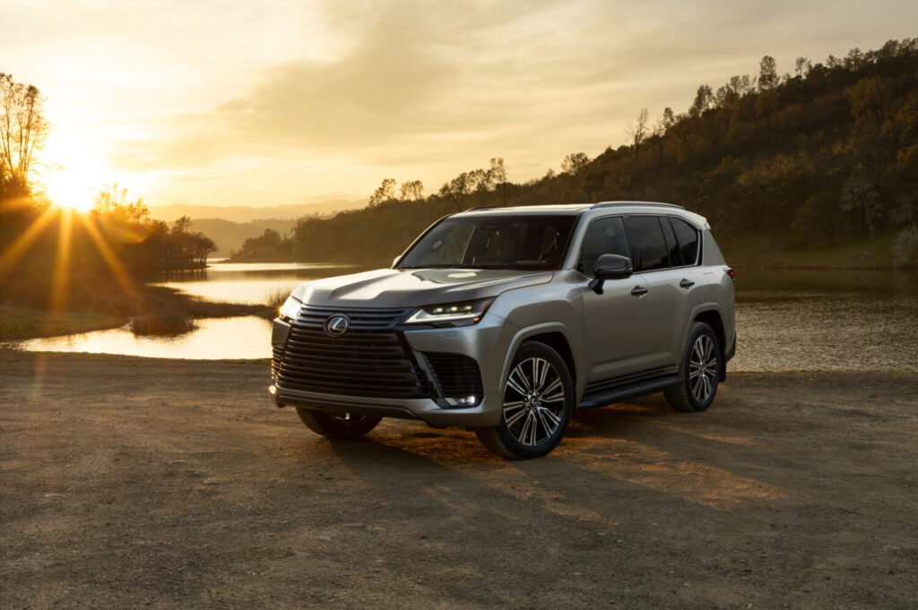 Lexus revoluciona SUVs de luxo com o novo LX 700h