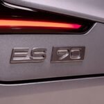 Volvo ES90 estreia com tecnologia de 800 volts