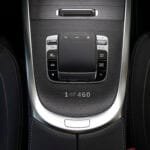 Mercedes-Benz lança edição limitada do G-Class com design inspirado nos anos 80