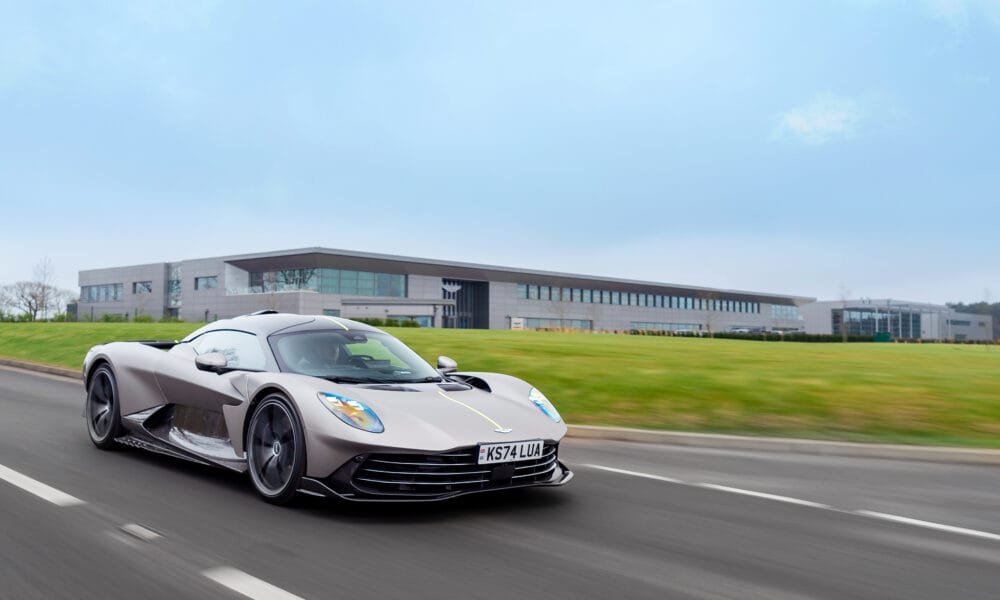 Aston Martin Valhalla entra na fase final de testes antes da produção