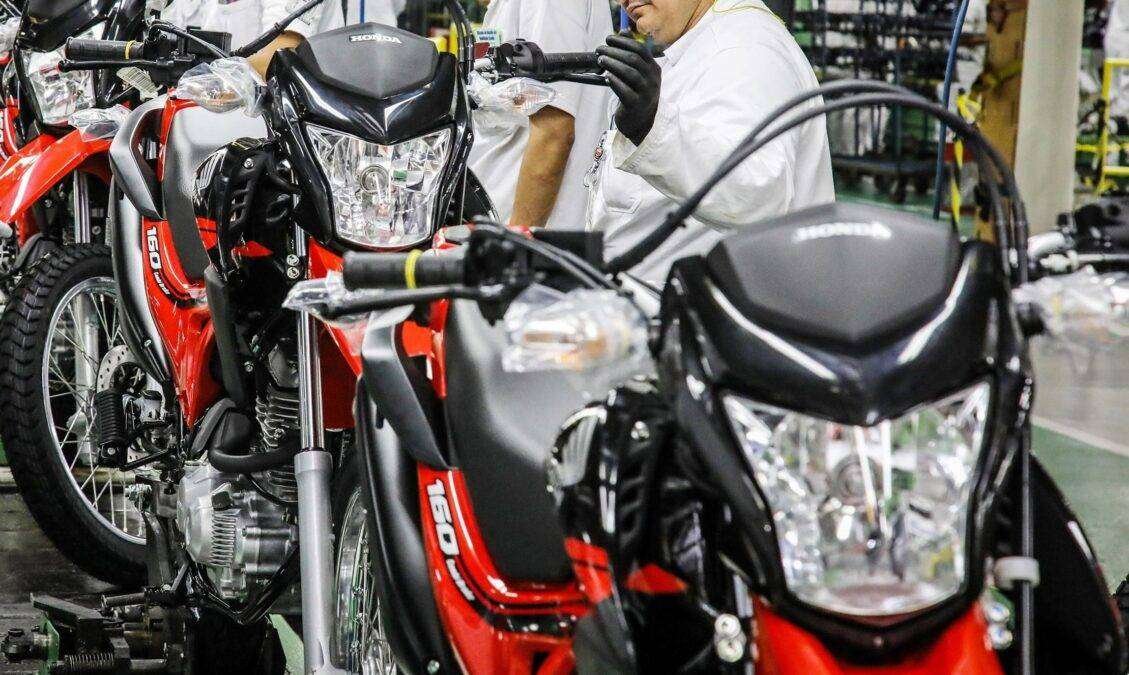 Sem título Produção de motocicletas cresce e atinge maior nível em 13 anos