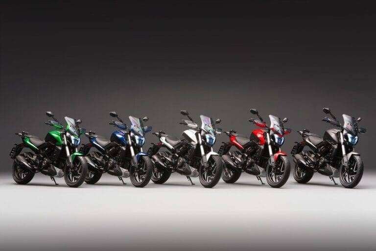 Bajaj apresenta novas cores da Dominar 400 no Festival Interlagos