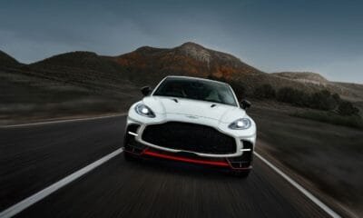 Aston Martin ignora limites e transforma SUV em carro de corrida de luxo