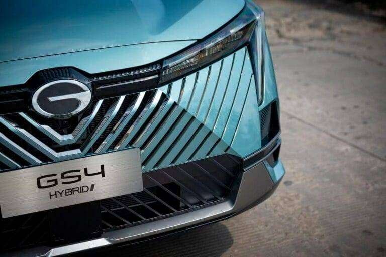 GAC GS4 estreia no Brasil com motor híbrido e consumo eficiente
