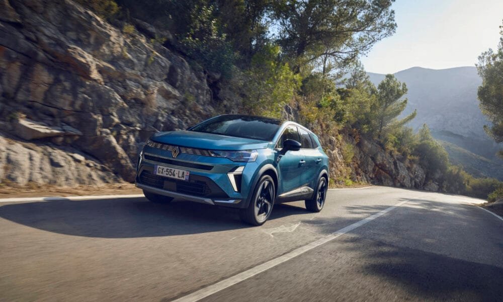 Renault lança novo motor híbrido com economia de combustível aprimorada