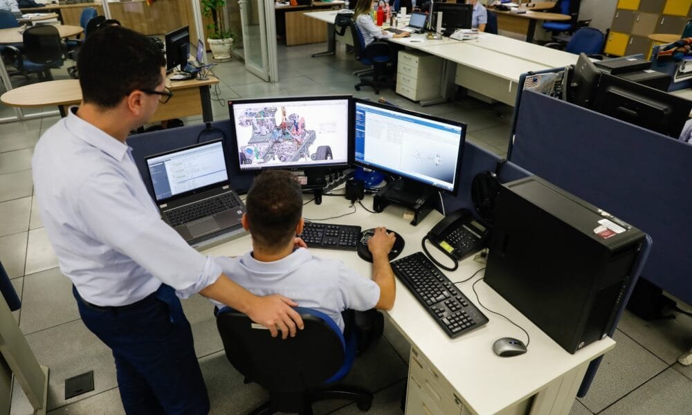 Gigante da indústria redefine produção com automação digital