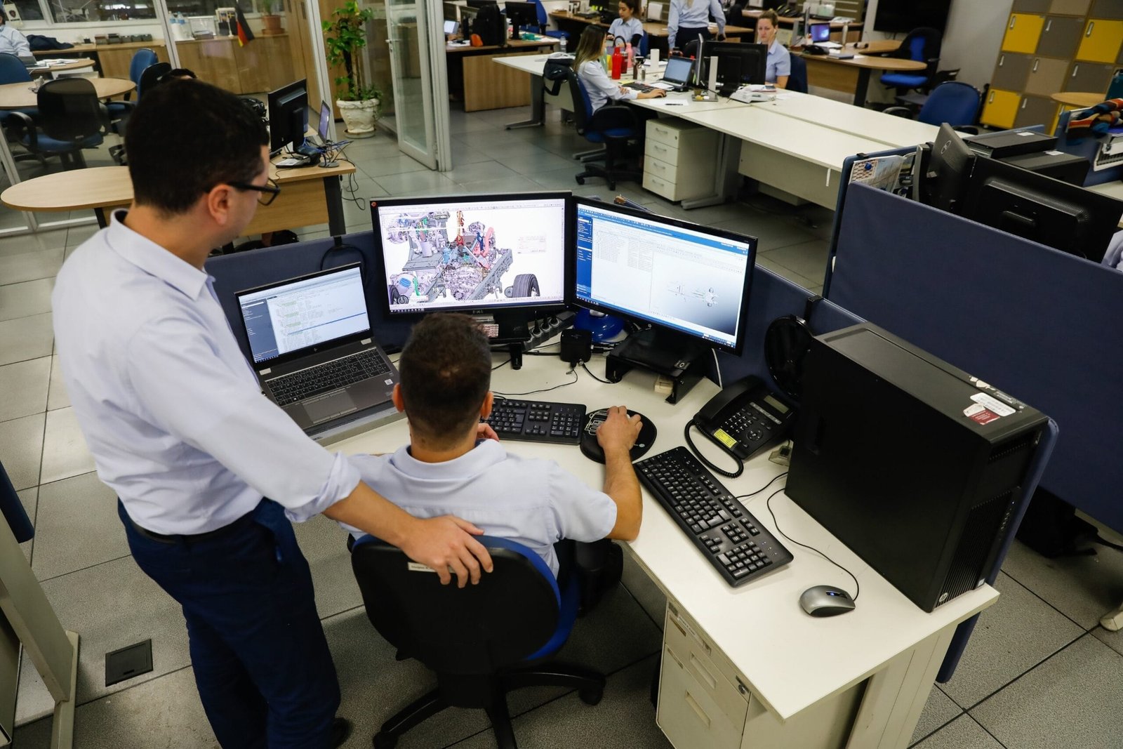 Gigante da indústria redefine produção com automação digital