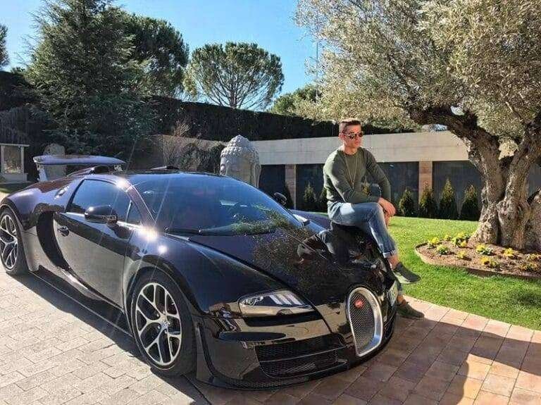 CR7 no Palmeiras: as barreiras para trazer seus carros ao Brasil