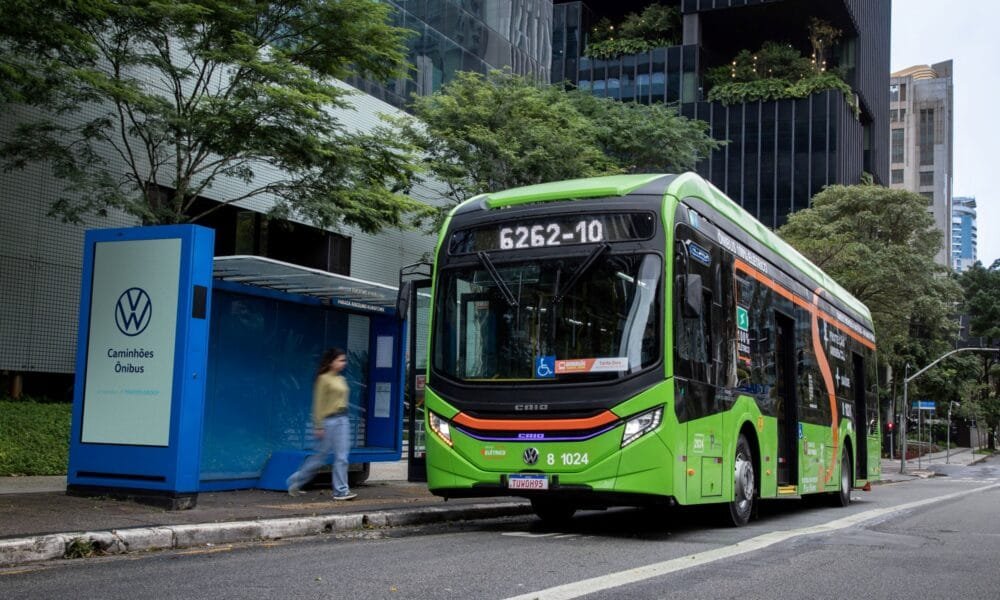 VWCO aposta na eletrificação e inicia testes do e-Volksbus 22L