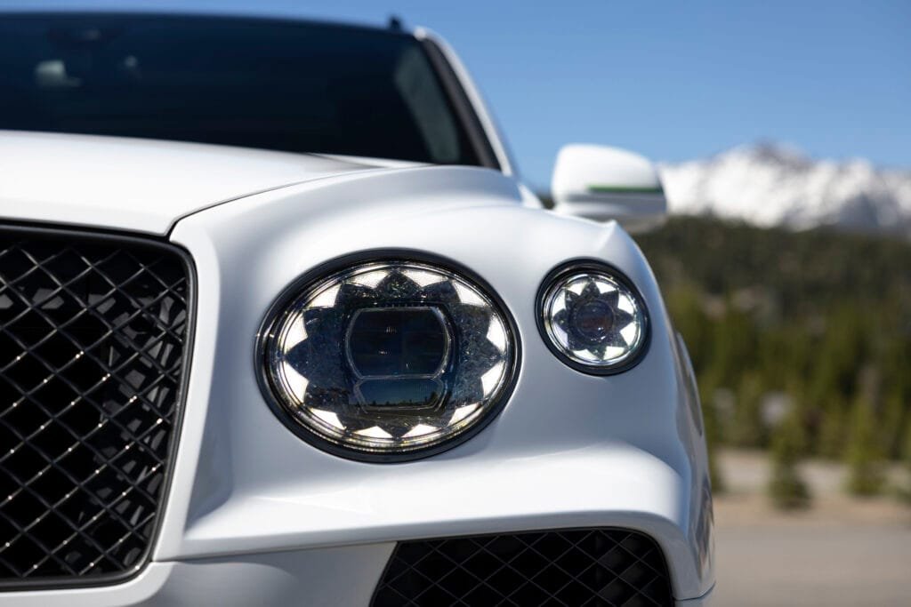Bentley redefine velocidade e exclusividade com o Bentayga Speed