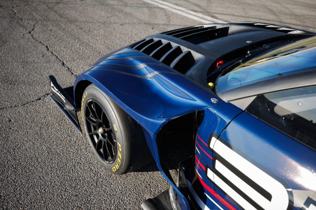 Ford desafia os limites com novo elétrico em Pikes Peak