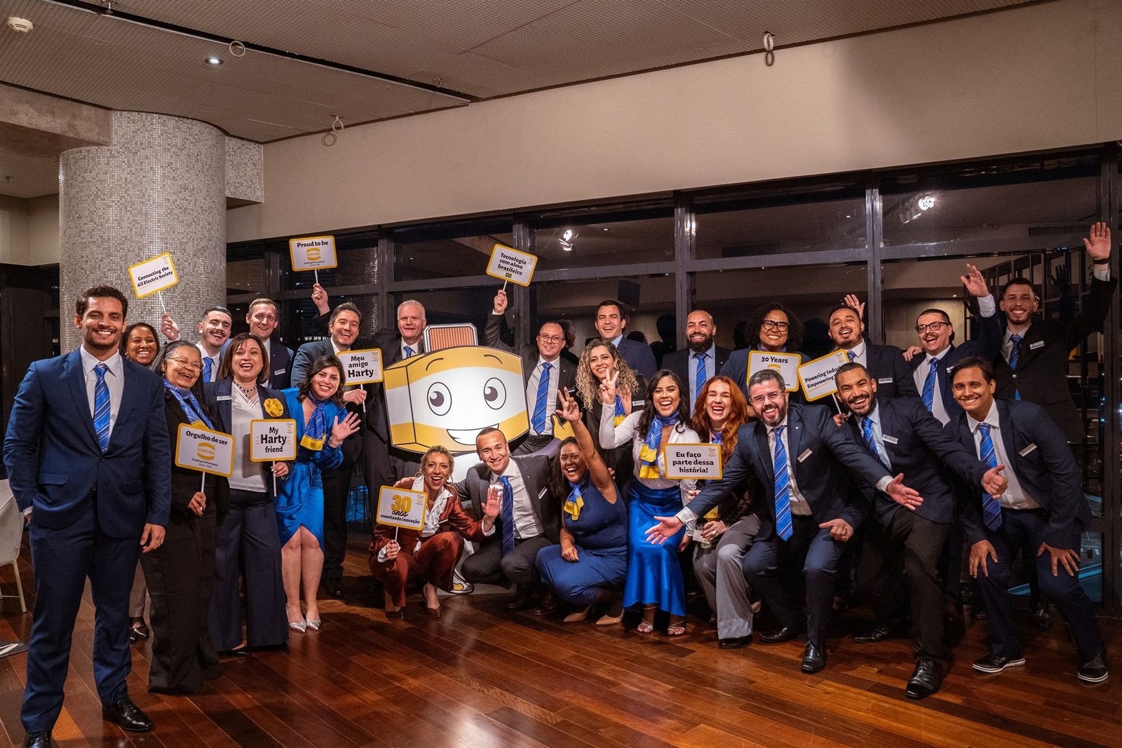 HARTING celebra 30 anos no Brasil e projeta expansão sustentável