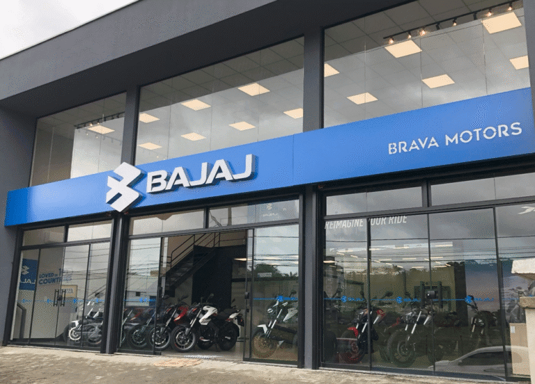 Bajaj inaugura terceira concessionária em Santa Catarina
