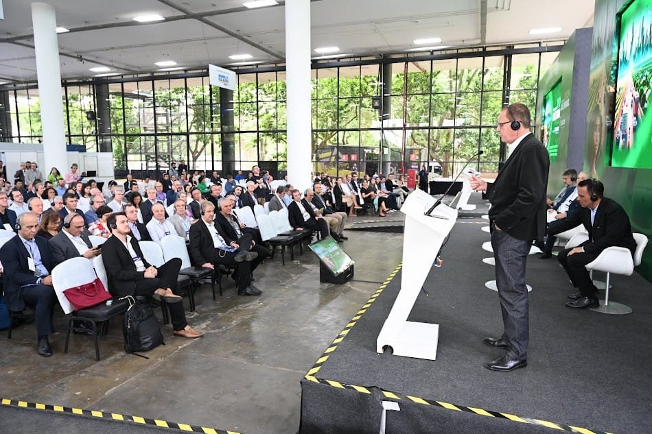Congresso SAE BRASIL 2025 abre a Trilha Mobilidade em São Paulo