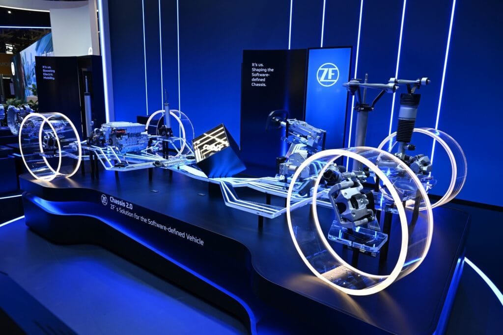 ZF lança 8HP evo para atender demanda crescente por híbridos