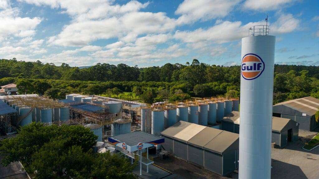 Gulf Oil Brasil consolida operação e amplia presença nacional após dois anos de atividade