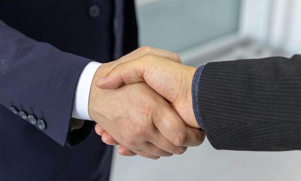 PLATAFORMA Negócios inicia parceria com Stellantis Consórcio