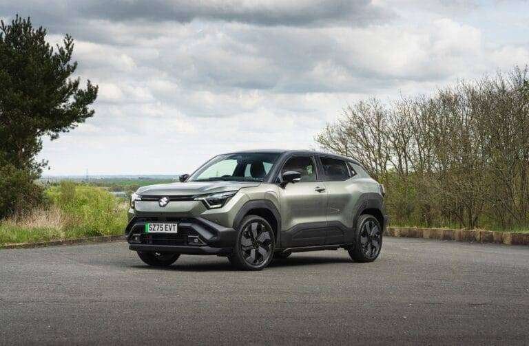 Suzuki lança e Vitara com tração elétrica nas quatro rodas